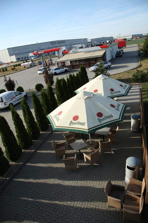 Hotel Artix Zbąszynek Exteriér fotografie