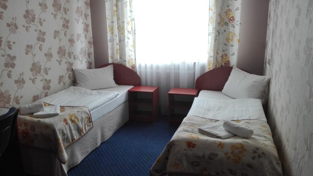 Hotel Artix Zbąszynek Exteriér fotografie